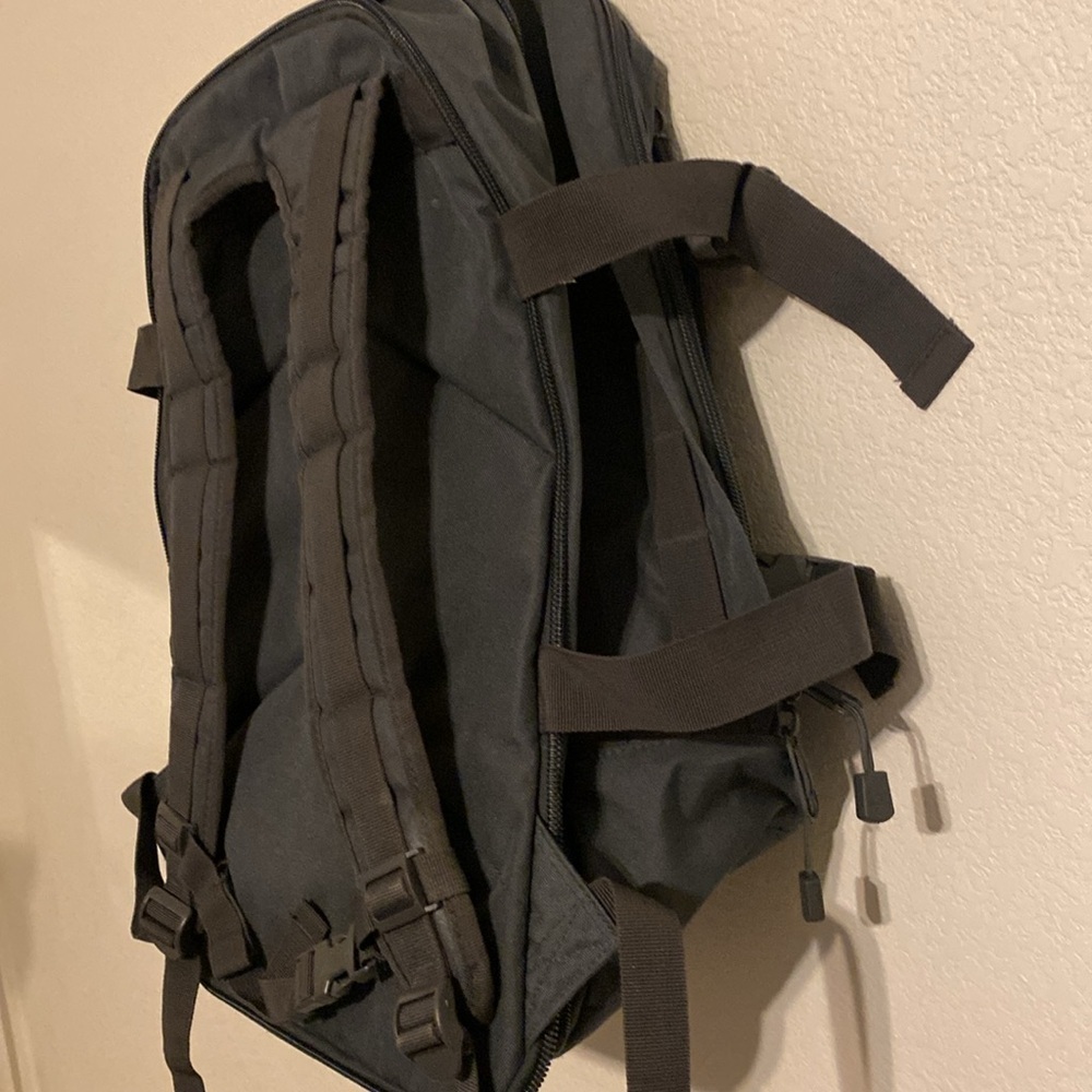 Defcon Italy Defcon 5 Expandable Tactical Backpack - Picture 5 of 7